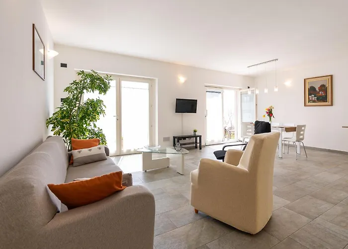 Alex - Pace E Relax Sul Di جيرا لاريو